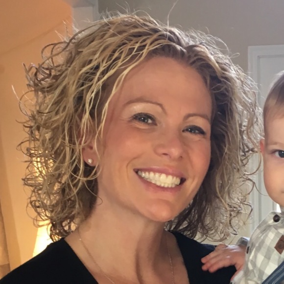 Meet your Posher, Christine - Picture 1 of 1